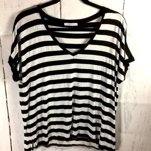 Zara Trafaluc - Black and White Stipe Top